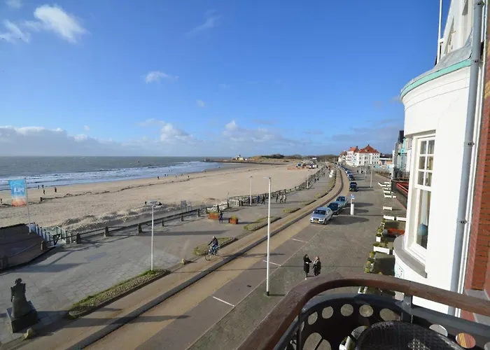 Fraai Appartement Direct Aan Zee Op Toplocatie.
